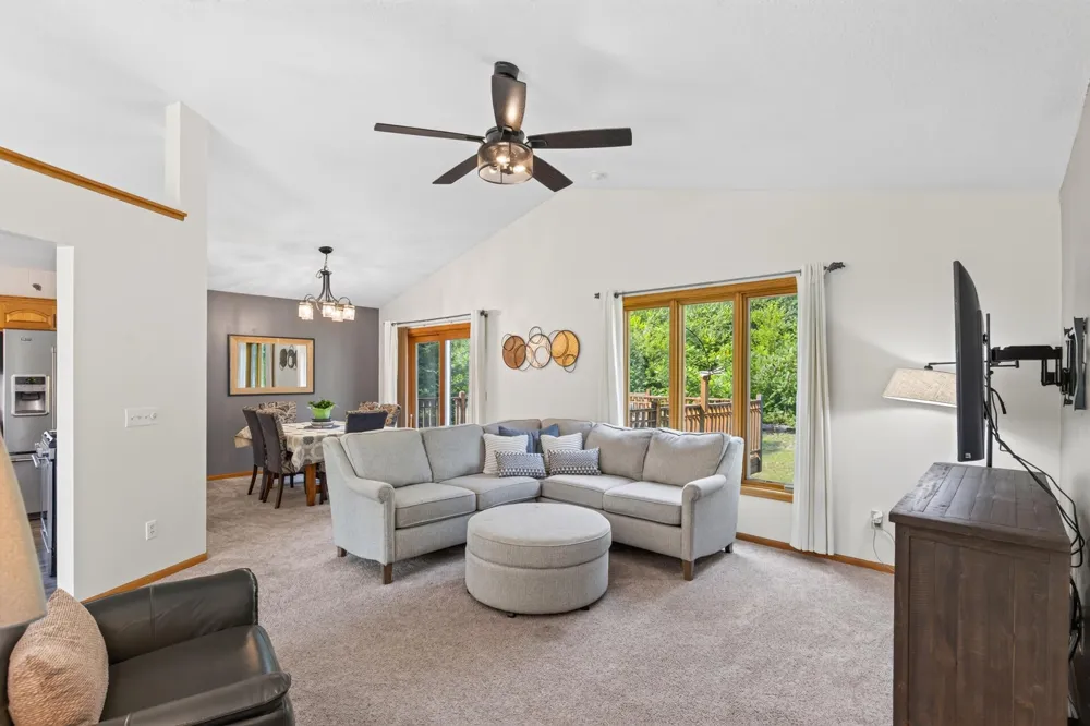 8510 Trista Lane E Saint Bonifacius, MN 55375