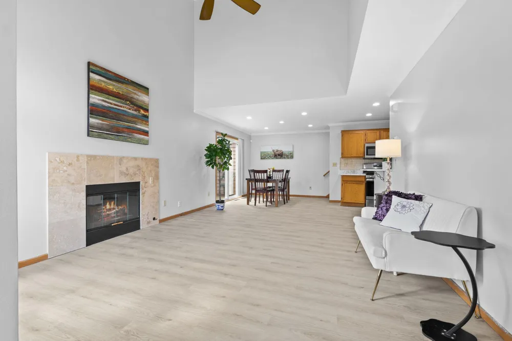 995 106th Lane NW #46 Coon Rapids, MN 55433