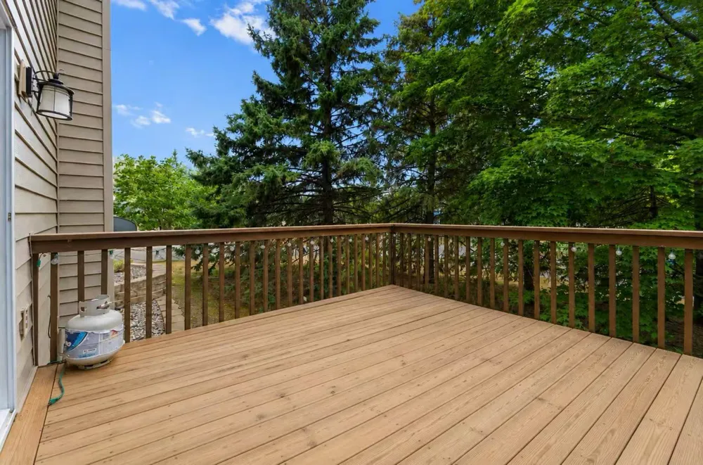 995 106th Lane NW #46 Coon Rapids, MN 55433