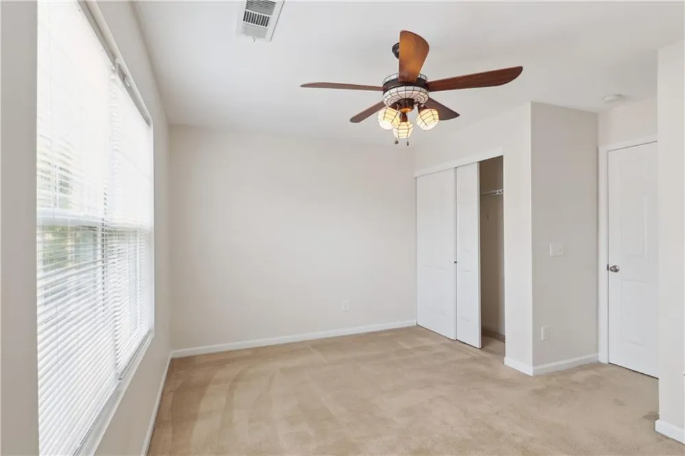 276 Hiawassee Drive Woodstock, GA 30188