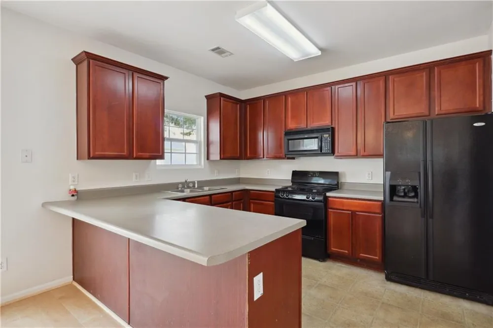 276 Hiawassee Drive Woodstock, GA 30188