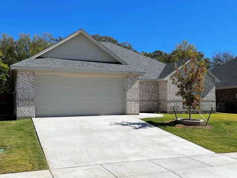 219 Clover Circle