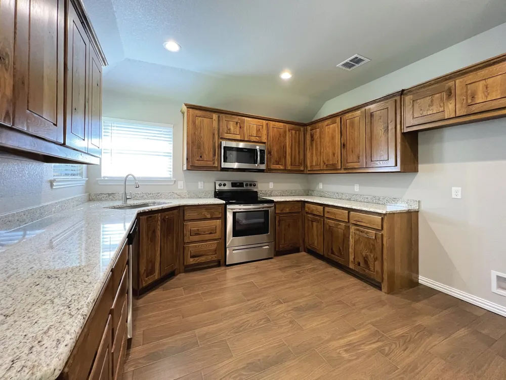 219 Clover Circle Weatherford, TX 76086