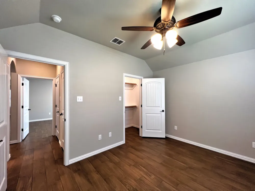 219 Clover Circle Weatherford, TX 76086