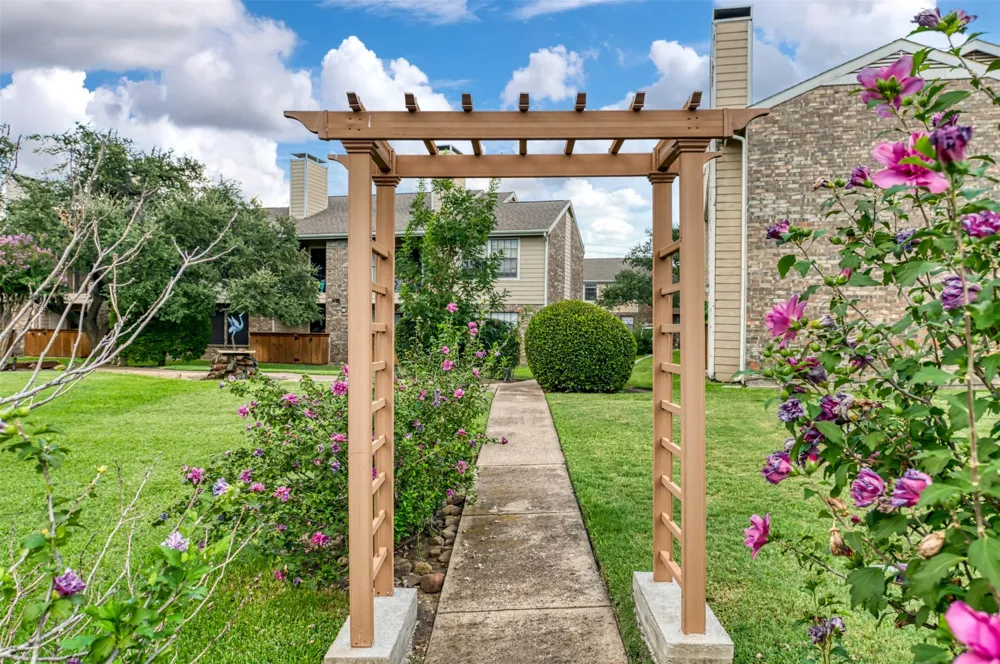 4748 Old Bent Tree Lane #1601 Dallas, TX 75287