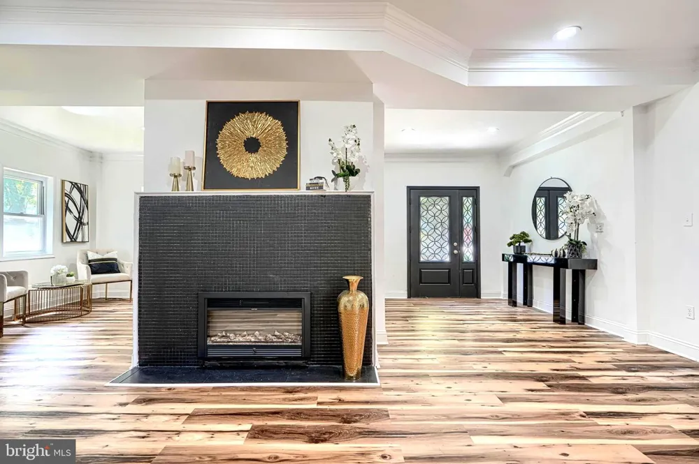 1953 CHELSEA ROAD Baltimore, MD 21216