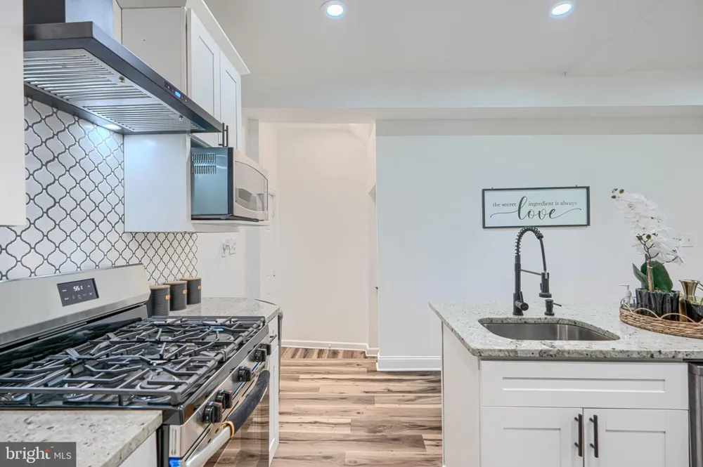 1953 CHELSEA ROAD Baltimore, MD 21216
