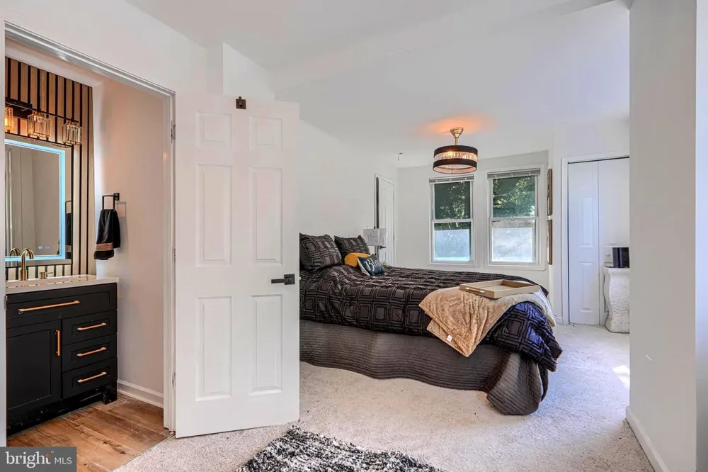 1953 CHELSEA ROAD Baltimore, MD 21216