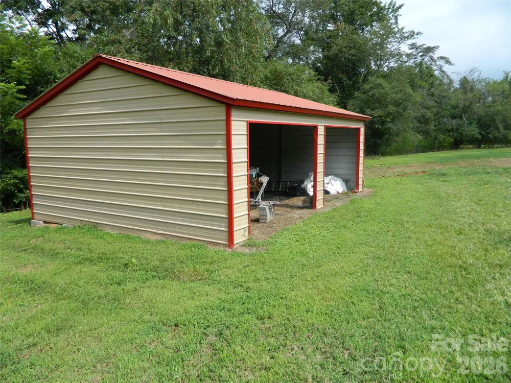 3944 Hollywood Ridge Road NE Lenoir, NC 28645