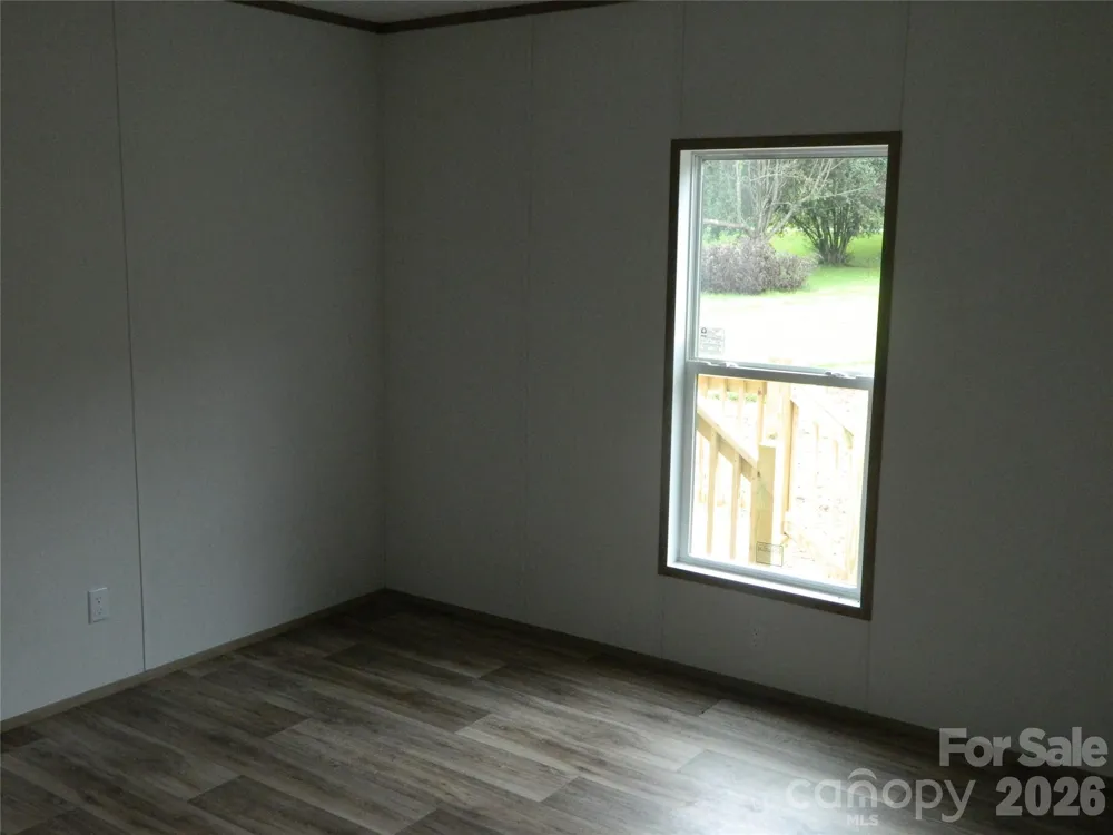 3944 Hollywood Ridge Road NE Lenoir, NC 28645