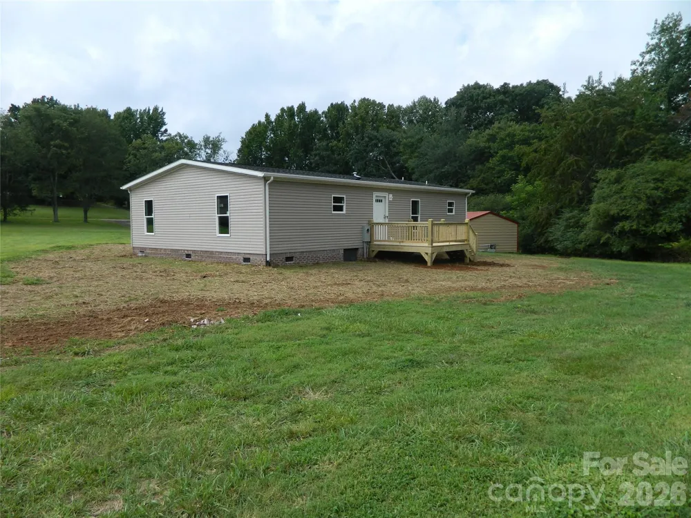 3944 Hollywood Ridge Road NE Lenoir, NC 28645