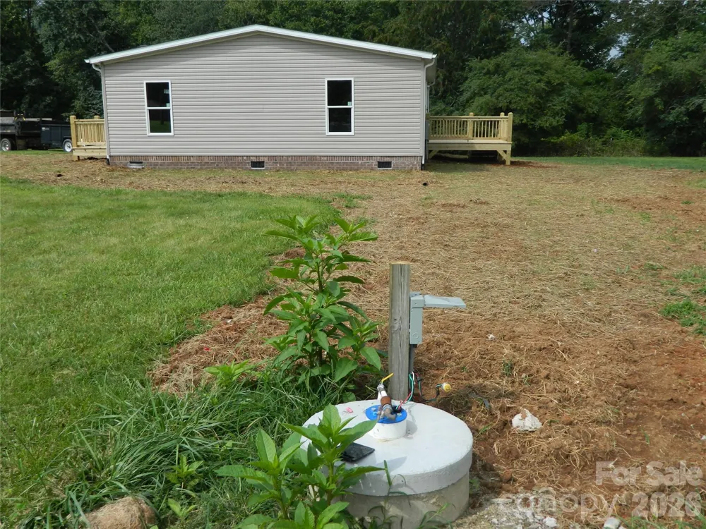 3944 Hollywood Ridge Road NE Lenoir, NC 28645