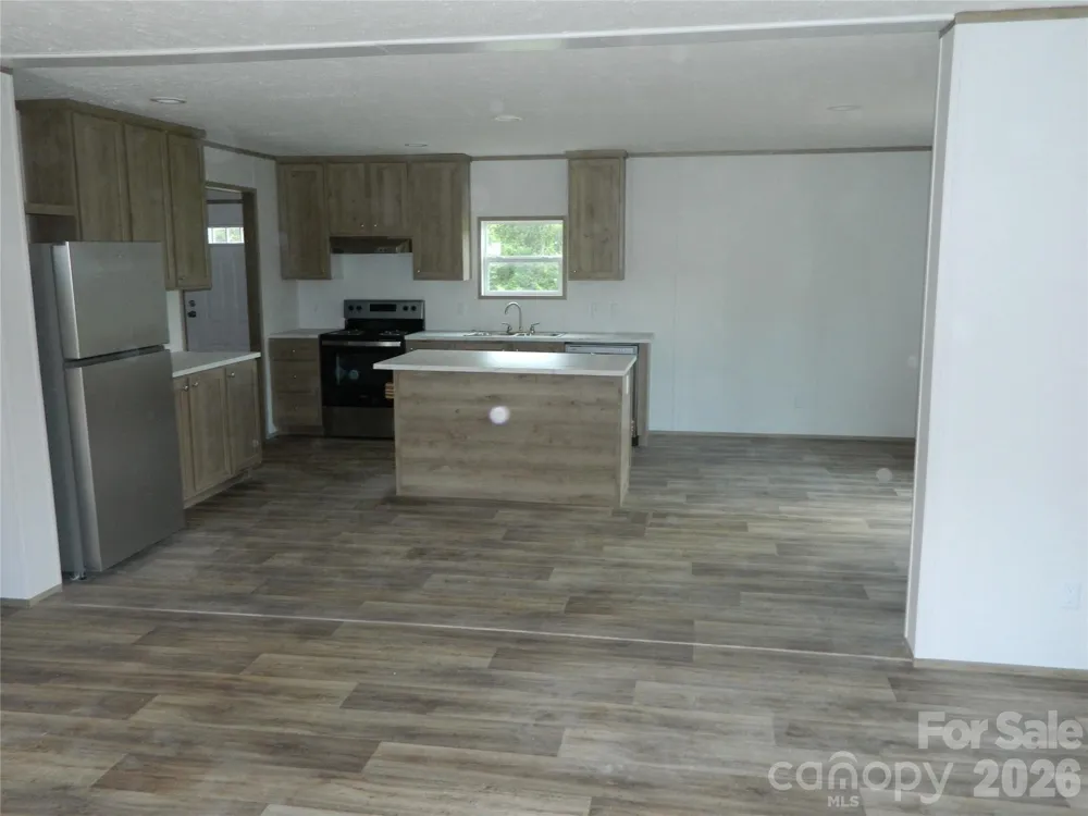 3944 Hollywood Ridge Road NE Lenoir, NC 28645