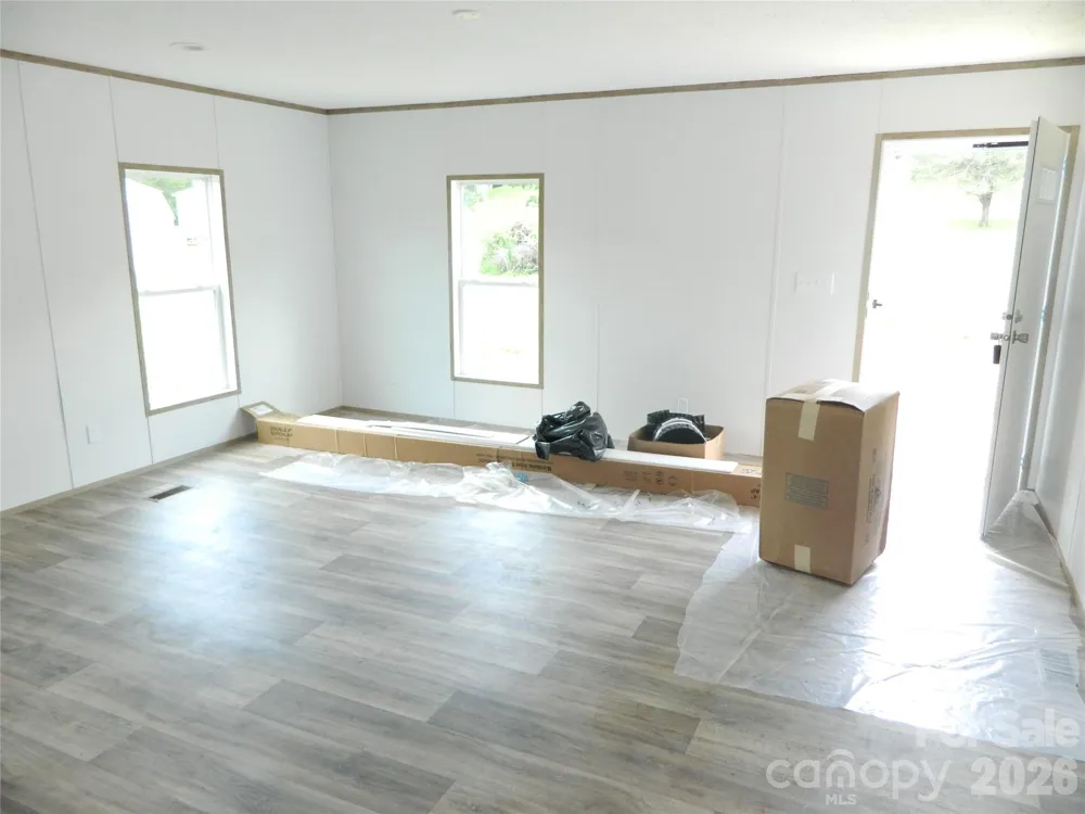 3944 Hollywood Ridge Road NE Lenoir, NC 28645