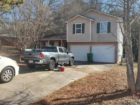 4957 Redan Circle