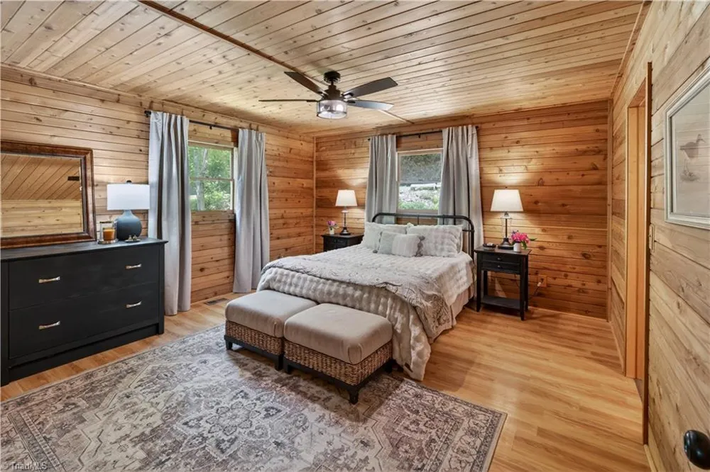 102 Overland Trl Fancy Gap, VA 24328