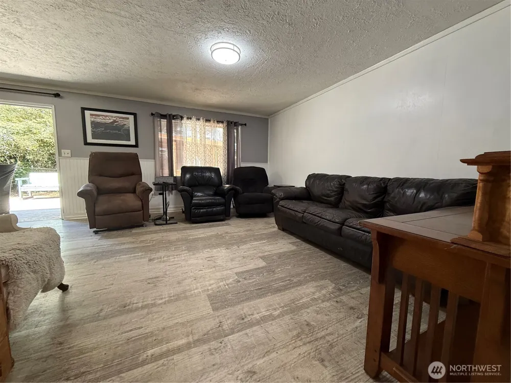 2809 230th Lane Ocean Park, WA 98640