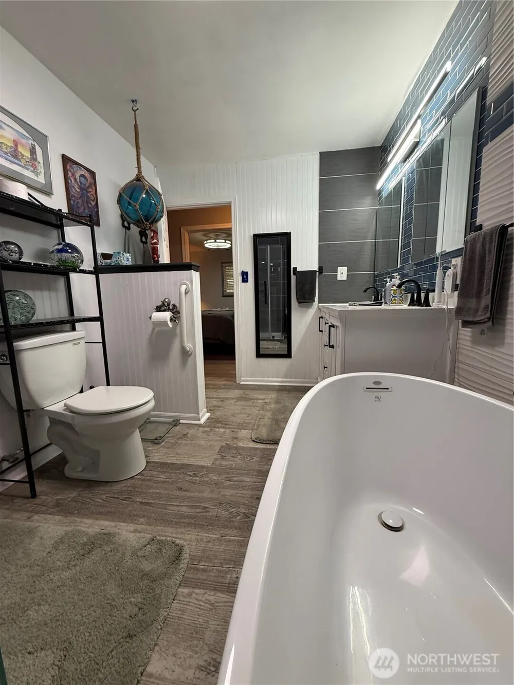 2809 230th Lane Ocean Park, WA 98640