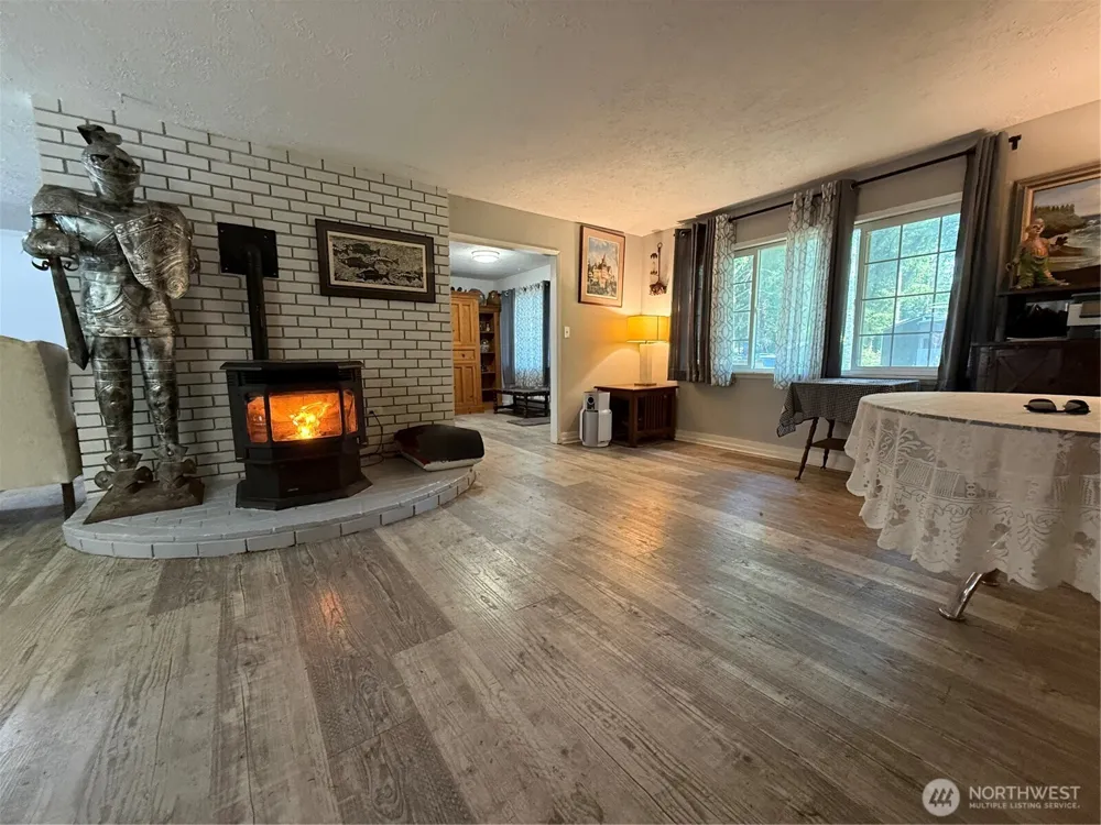 2809 230th Lane Ocean Park, WA 98640