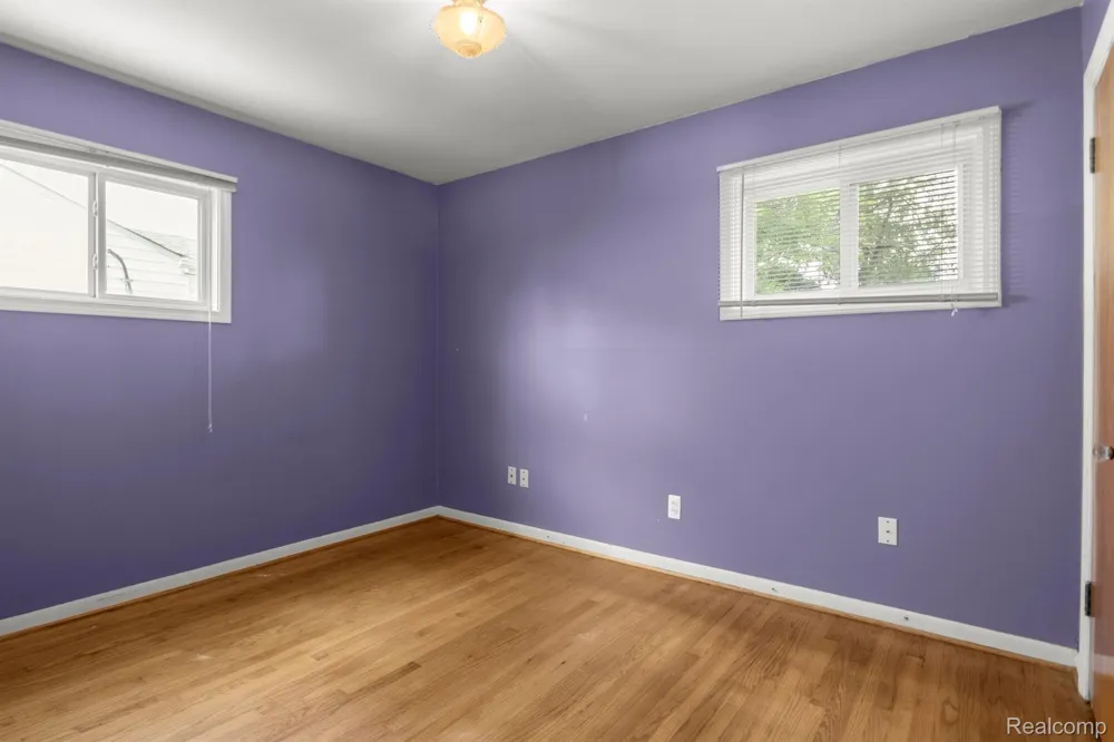 29014 Block Street Garden City City, MI 48135