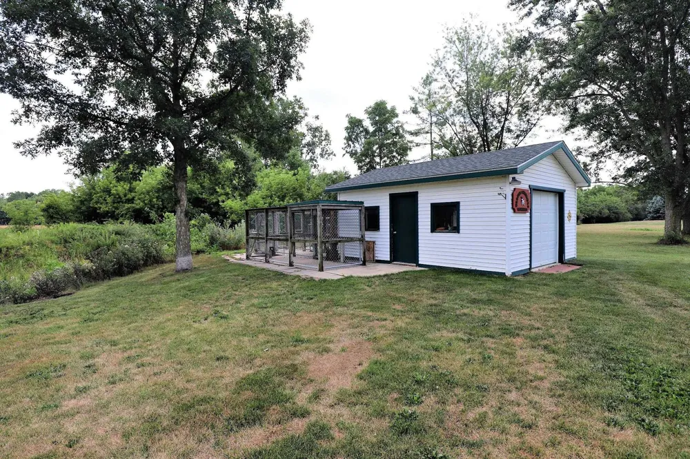 1415 S Nichols Road Clayton Charter Township, MI 48473
