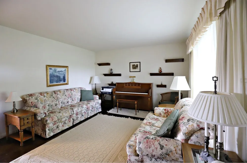 1415 S Nichols Road Clayton Charter Township, MI 48473