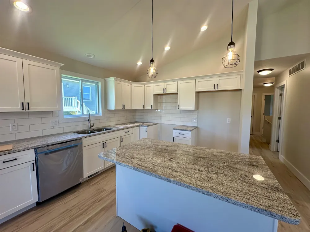 752 Ashland Drive Garfield Charter Township, MI 49696