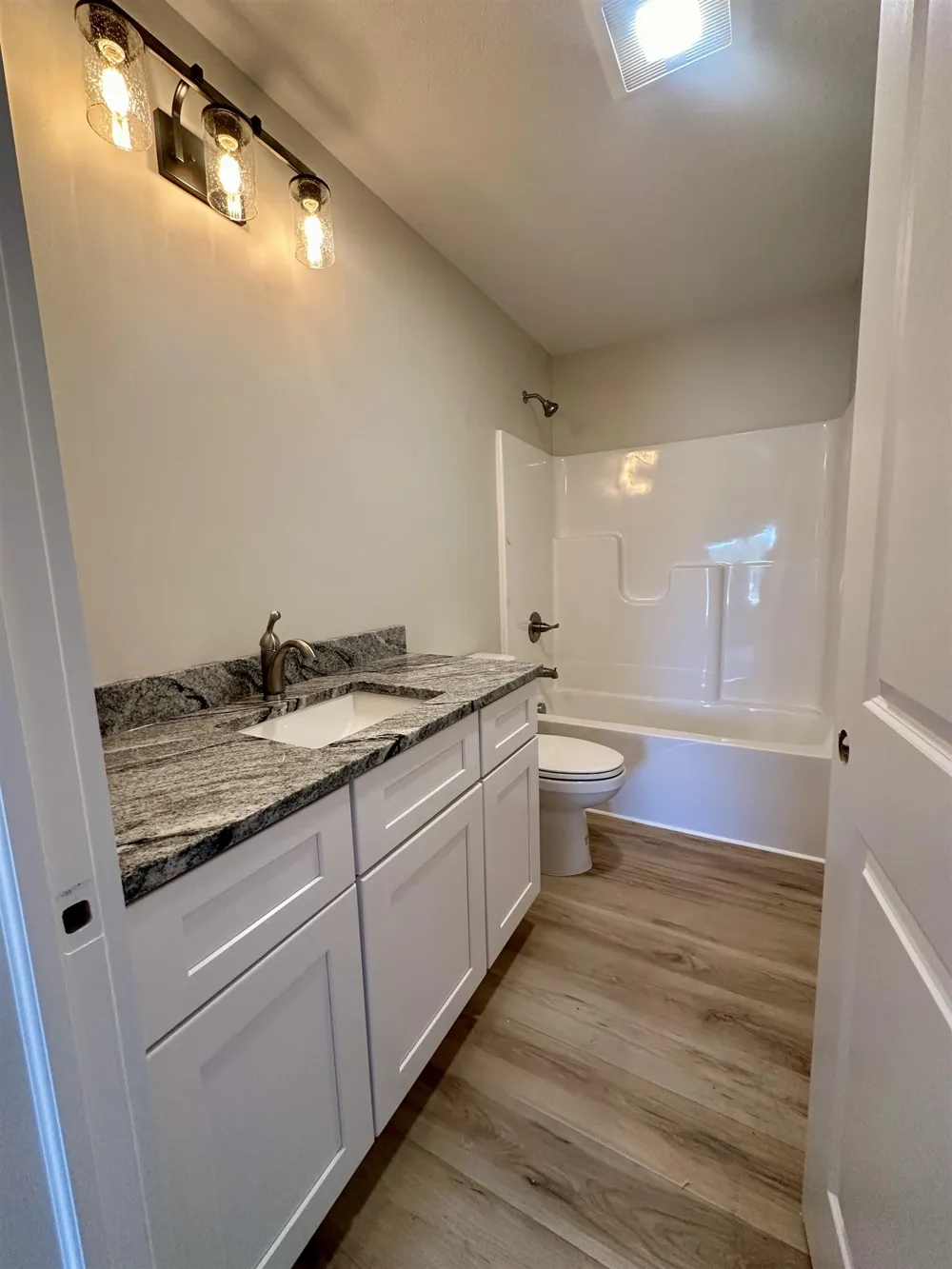 752 Ashland Drive Garfield Charter Township, MI 49696