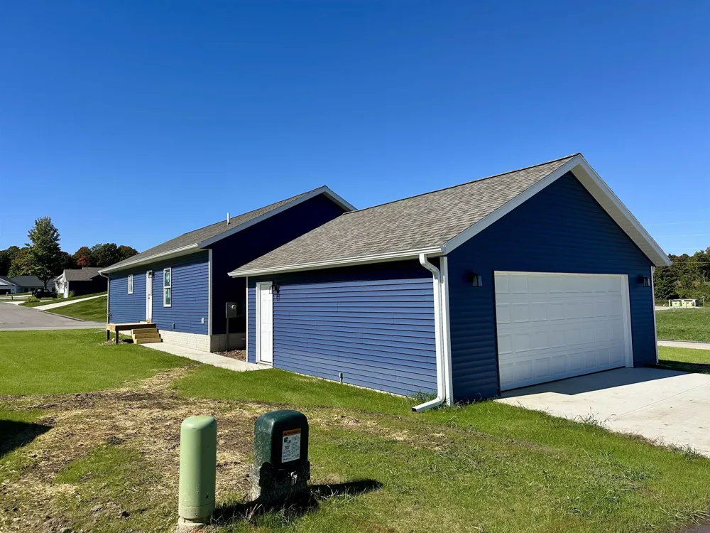 752 Ashland Drive Garfield Charter Township, MI 49696