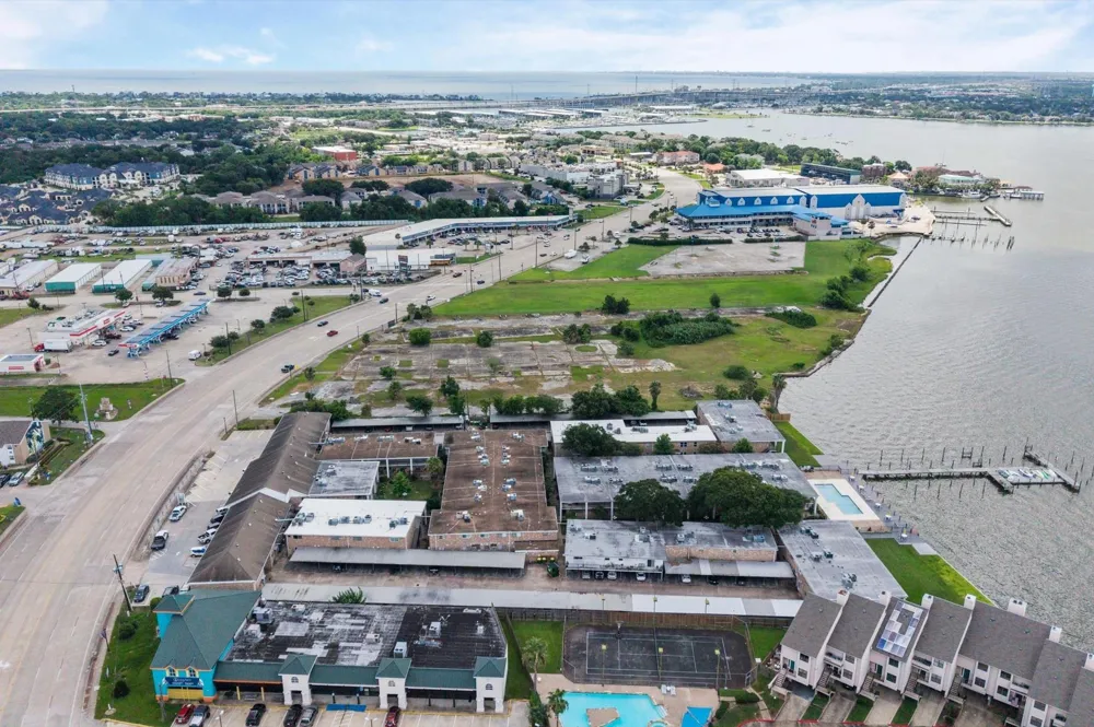 3535 Nasa Rd 1 Parkway #85 Seabrook, TX 77586