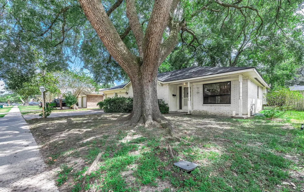 2308 Florence Avenue Pasadena, TX 77502