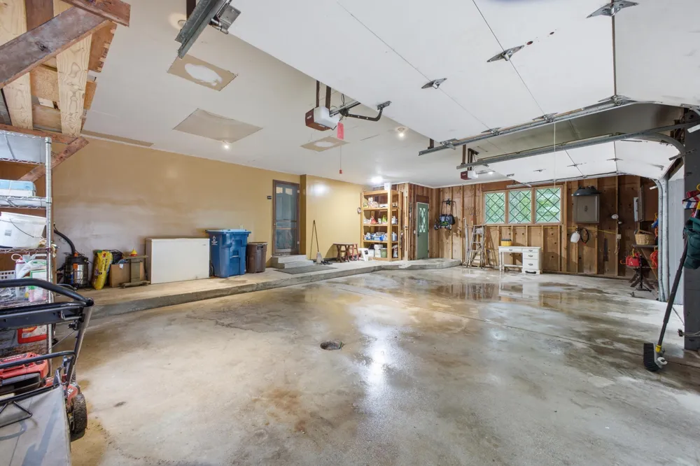 12879 Lakeshore Drive Grand Haven, MI 49417