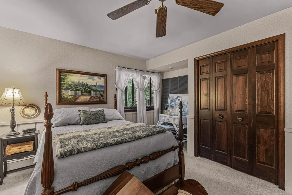 12879 Lakeshore Drive Grand Haven, MI 49417