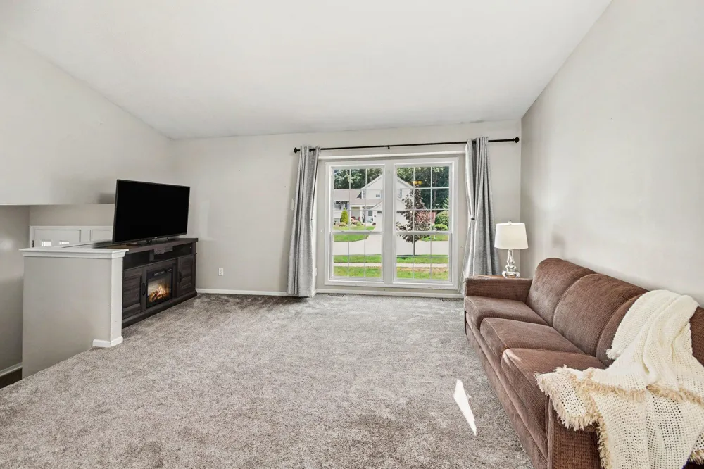 15116 Briarwood Street Grand Haven, MI 49417
