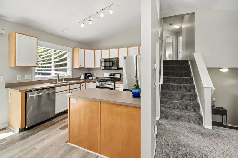 15116 Briarwood Street Grand Haven, MI 49417