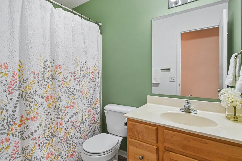 15116 Briarwood Street Grand Haven, MI 49417