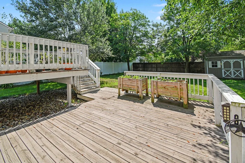 15116 Briarwood Street Grand Haven, MI 49417