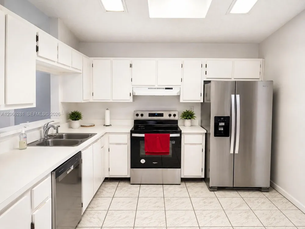 12706 SW 145th St Miami, FL 33186