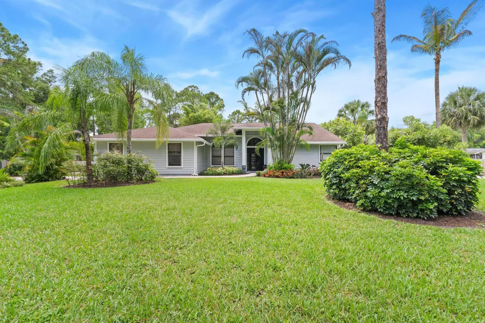 15833 118TH TRAIL Jupiter, FL 33478