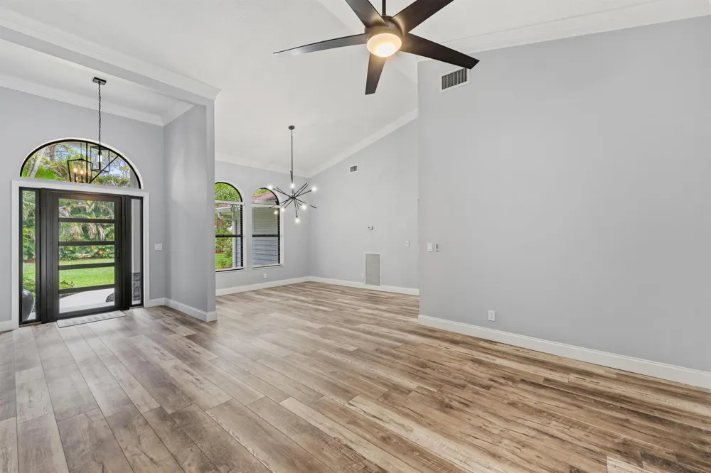 15833 118TH TRAIL Jupiter, FL 33478
