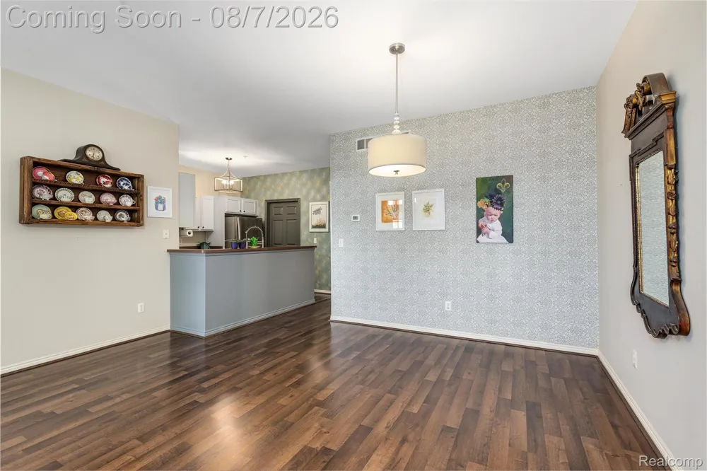 300 Beverly Avenue Auburn Hills City, MI 48326