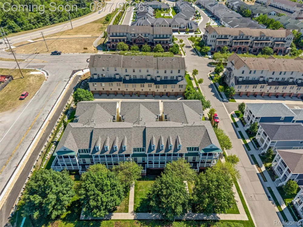 300 Beverly Avenue Auburn Hills City, MI 48326