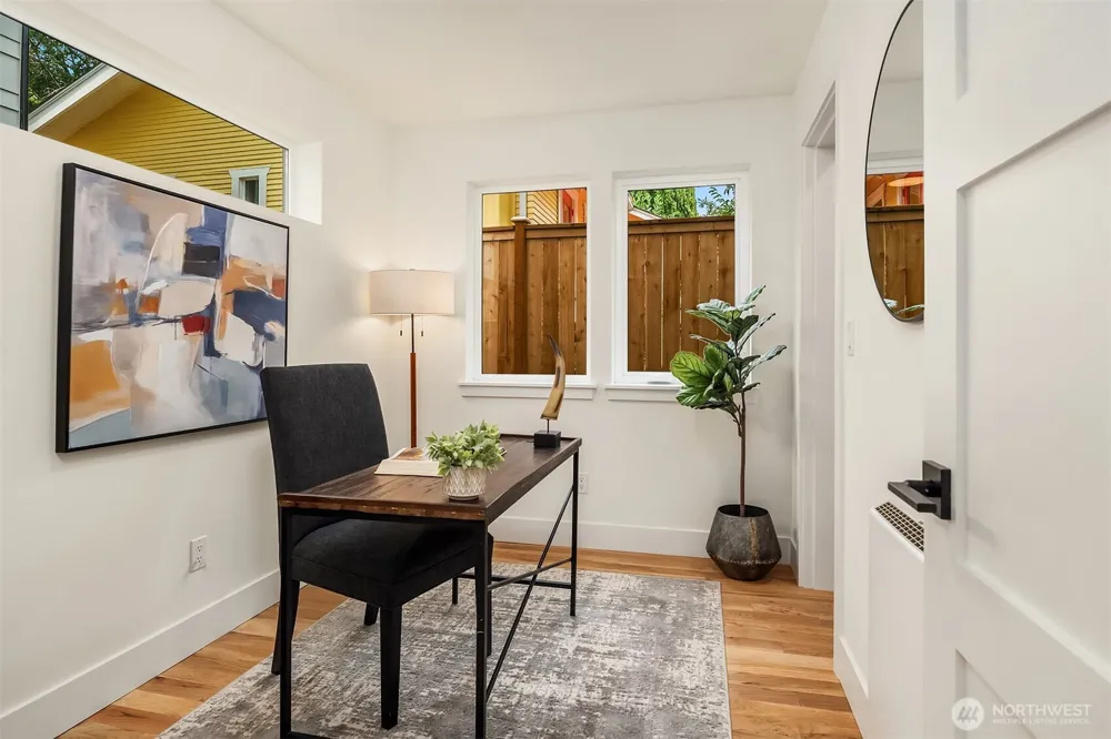 4347 SW Willow Street Seattle, WA 98136