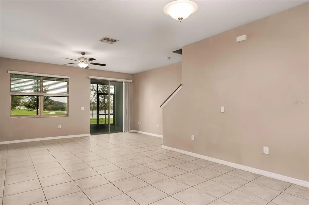 724 ROYAL EMPRESS DRIVE Ruskin, FL 33570