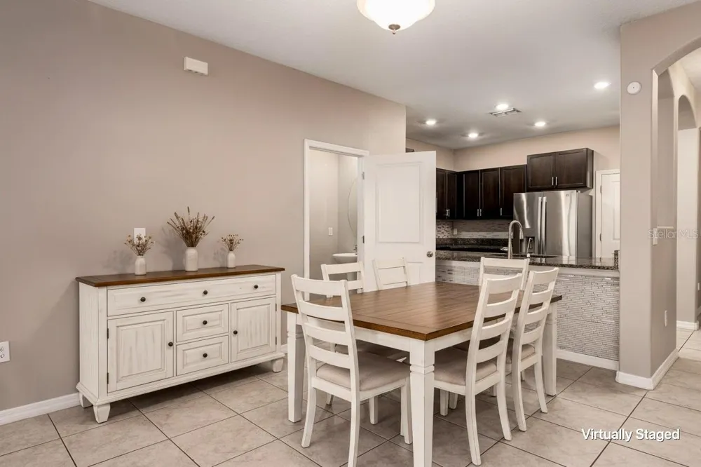 724 ROYAL EMPRESS DRIVE Ruskin, FL 33570