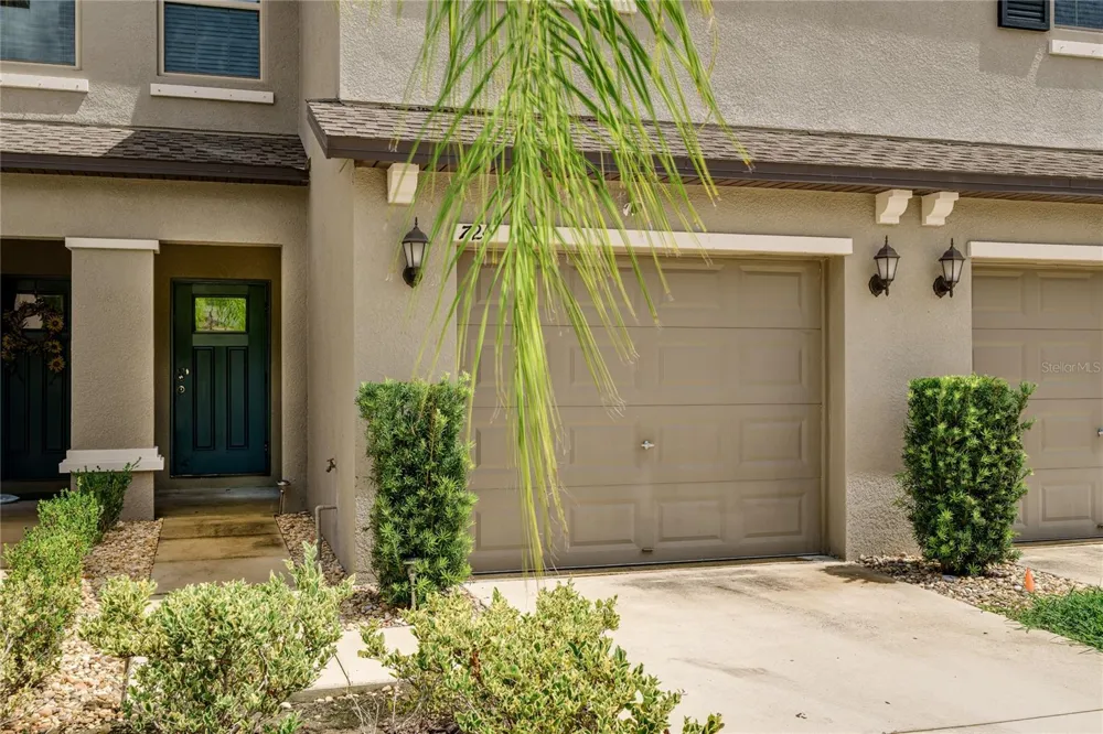 724 ROYAL EMPRESS DRIVE Ruskin, FL 33570
