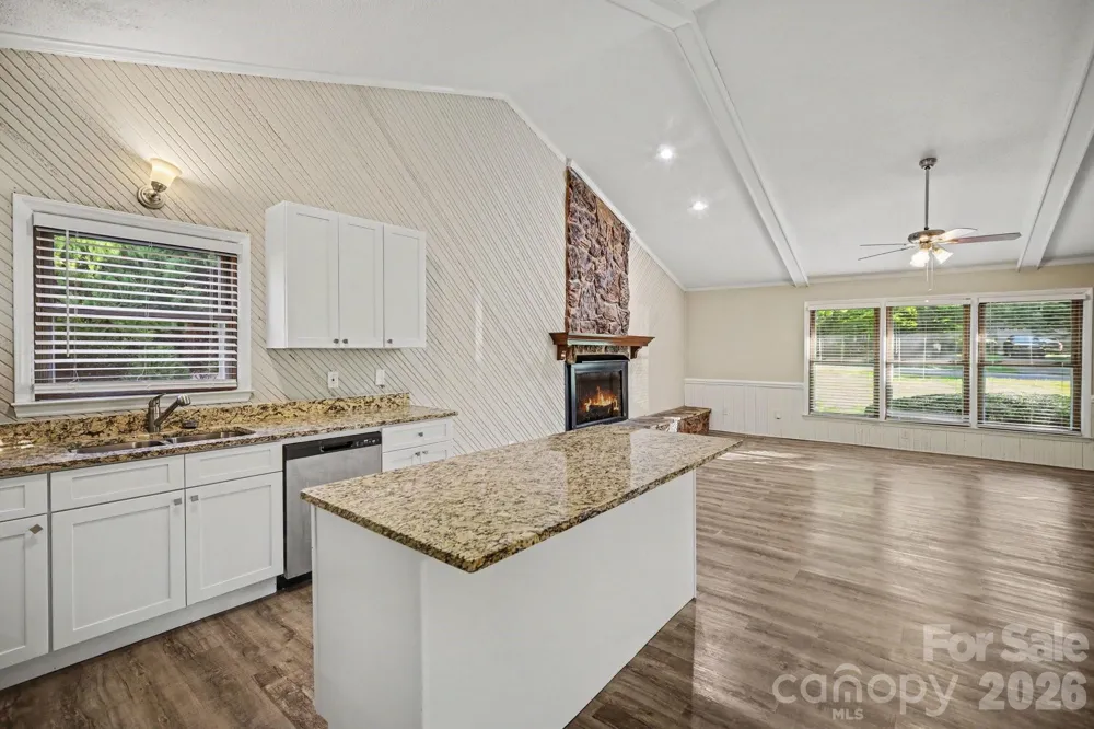 105 Windsong Court Gastonia, NC 28056