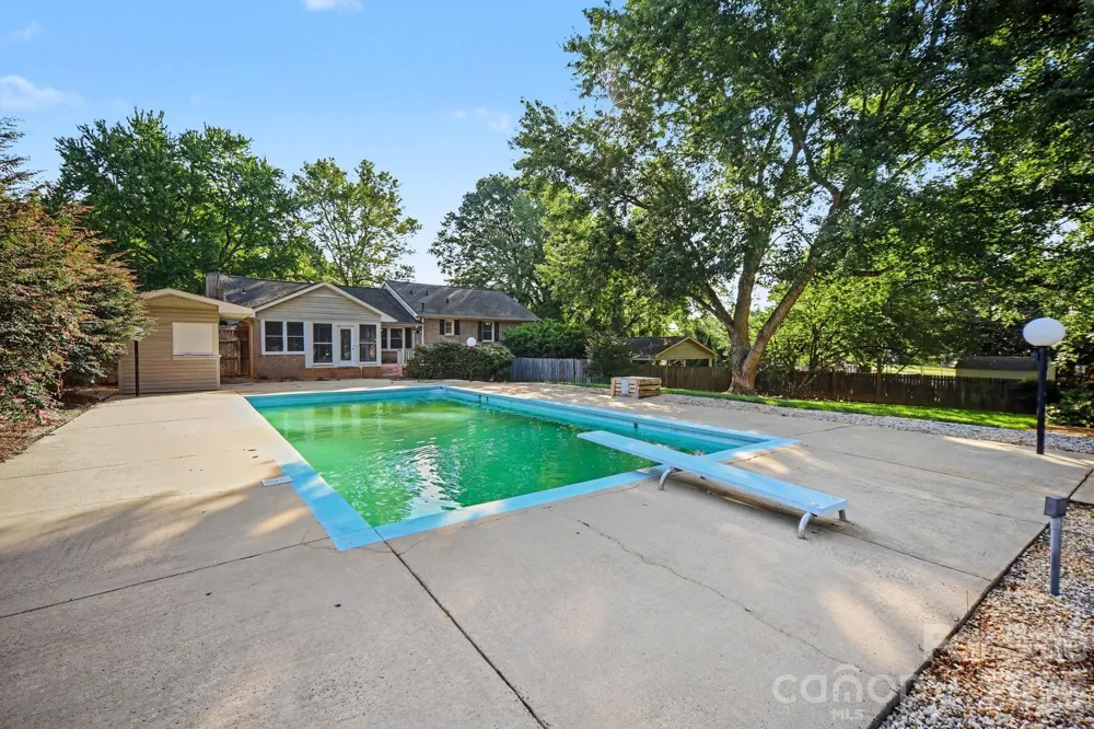105 Windsong Court Gastonia, NC 28056