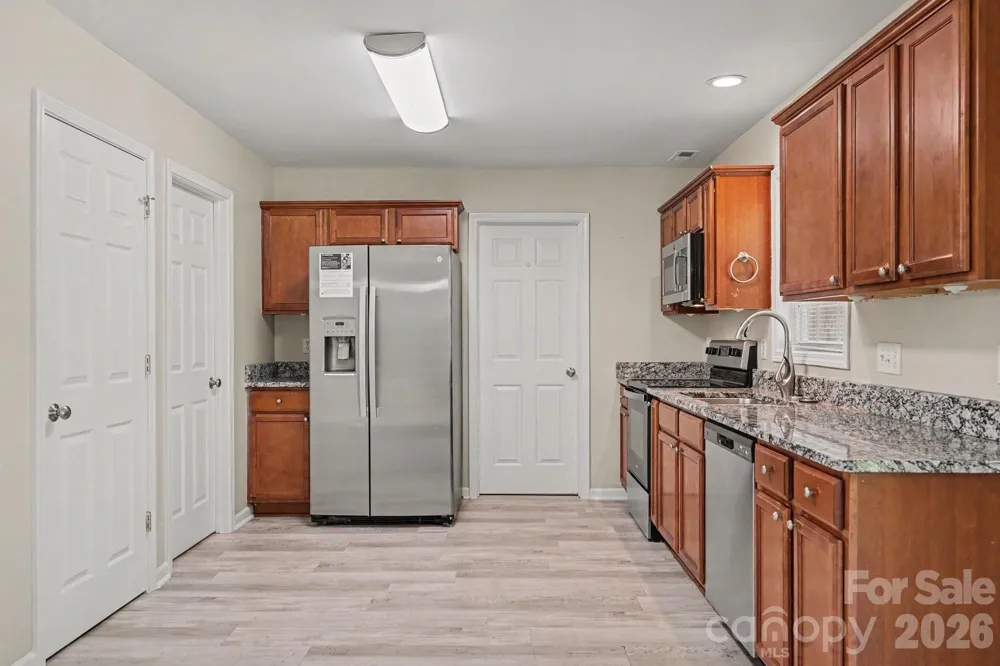3948 Newhall Drive NW Conover, NC 28601
