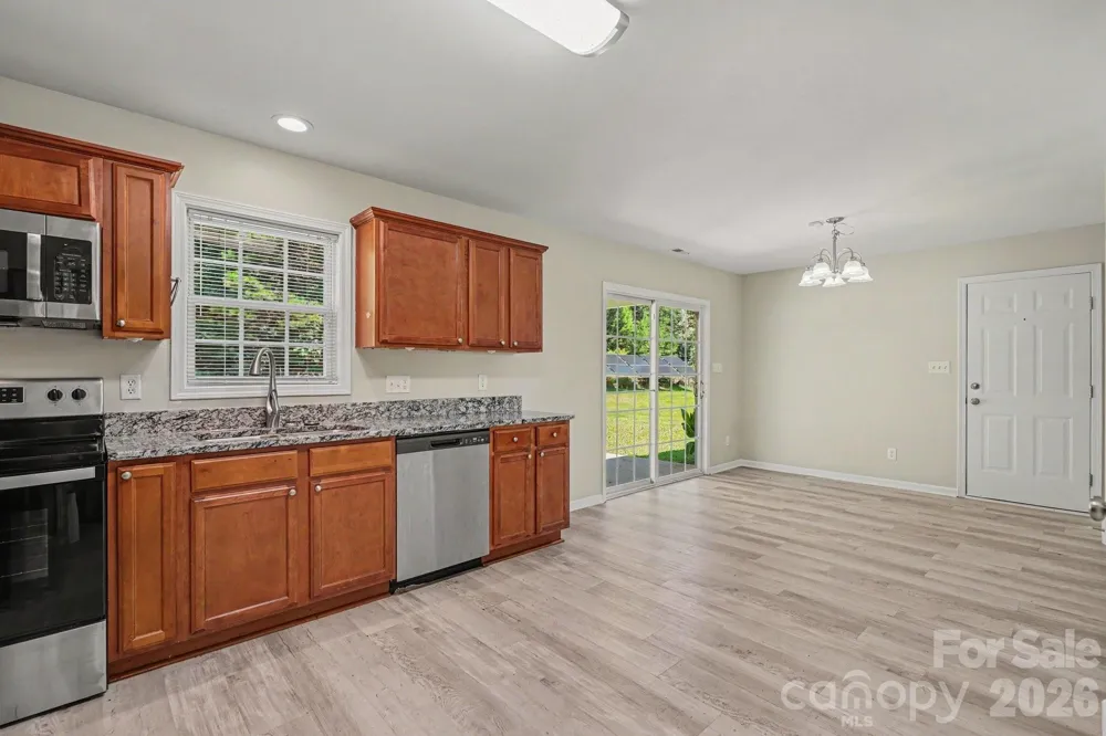 3948 Newhall Drive NW Conover, NC 28601